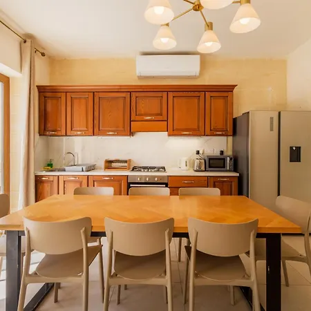 Dom wakacyjny Nadurija Nadur