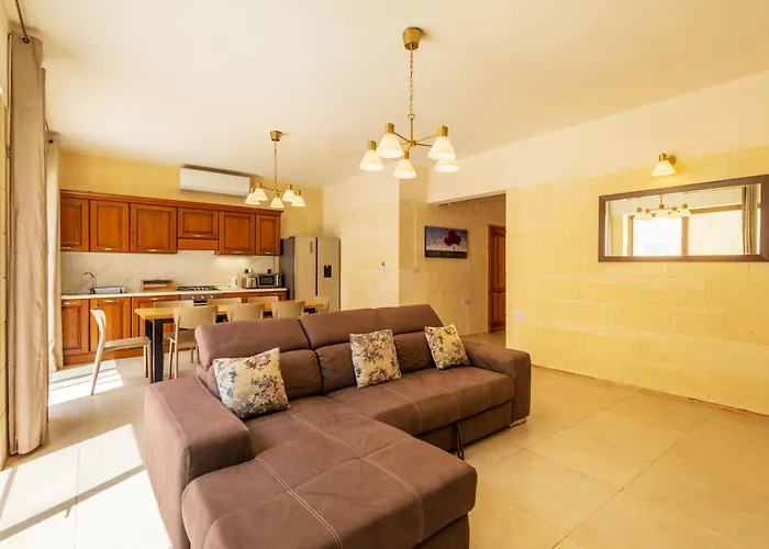 Dom wakacyjny Nadurija Nadur